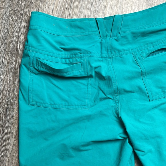 The North Face Nylon Bermuda Shorts Size 8 - Picture 15 of 15